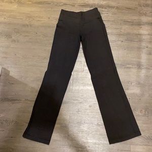 Size 4 lululemon wonder under flare pants